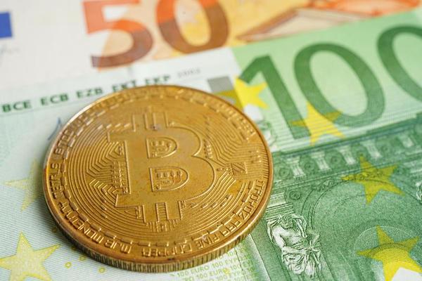 Convert BTC to EUR - Bitcoin to Euro Converter | CoinCodex