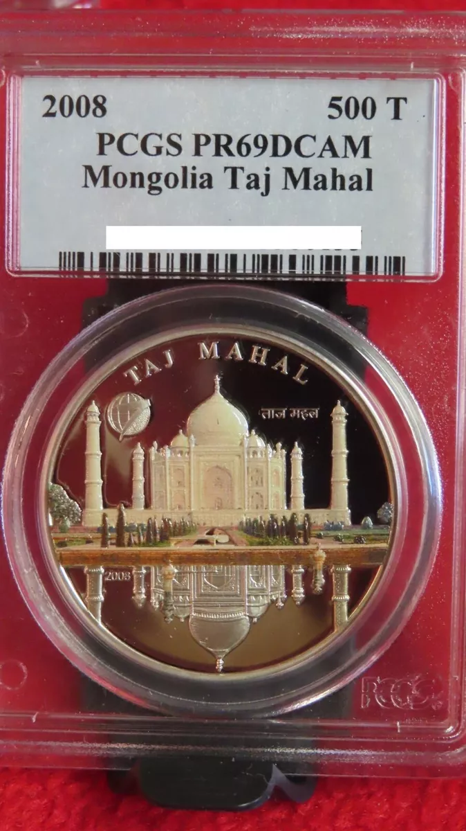 Exquisite Fiji 1 kg Silver Coin with Taj Mahal Design