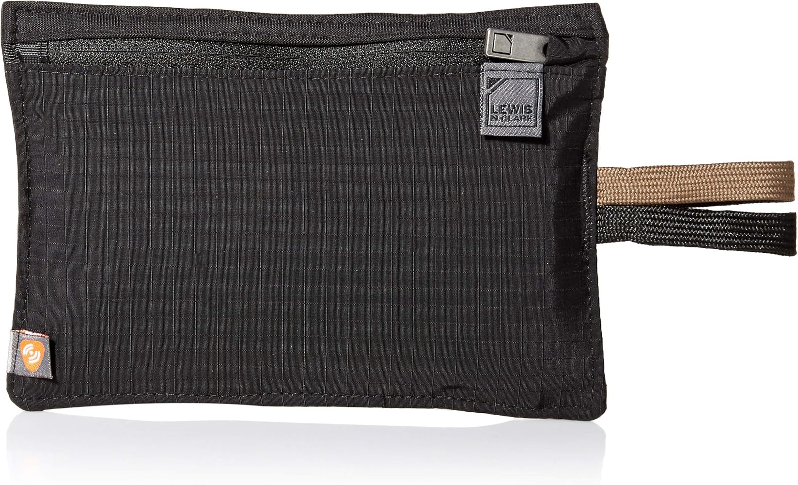 This RFID-blocking Wallet Is Perfect for Travel