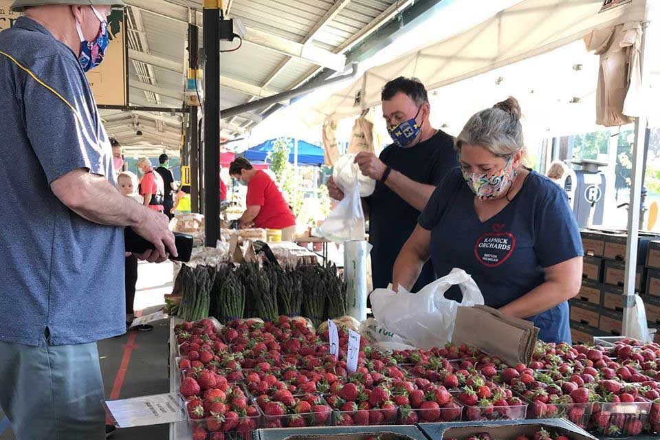 Ann Arbor Farmers Market marks years in community - CBS Detroit