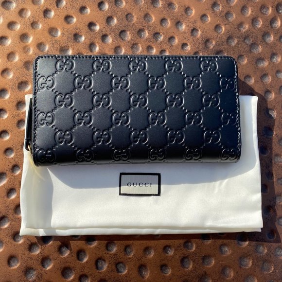 copy of Black Microguccisima Gucci Wallet | EB