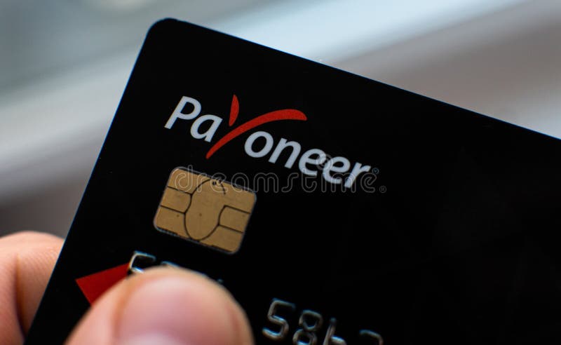 Payoneer vs Skrill: Which One to Choose? | Tipalti