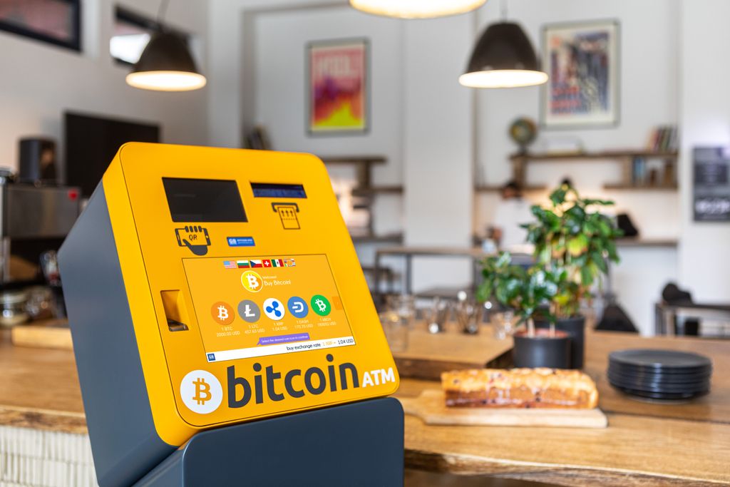 How To Sell Bitcoin at ATM in Canada | Localcoin