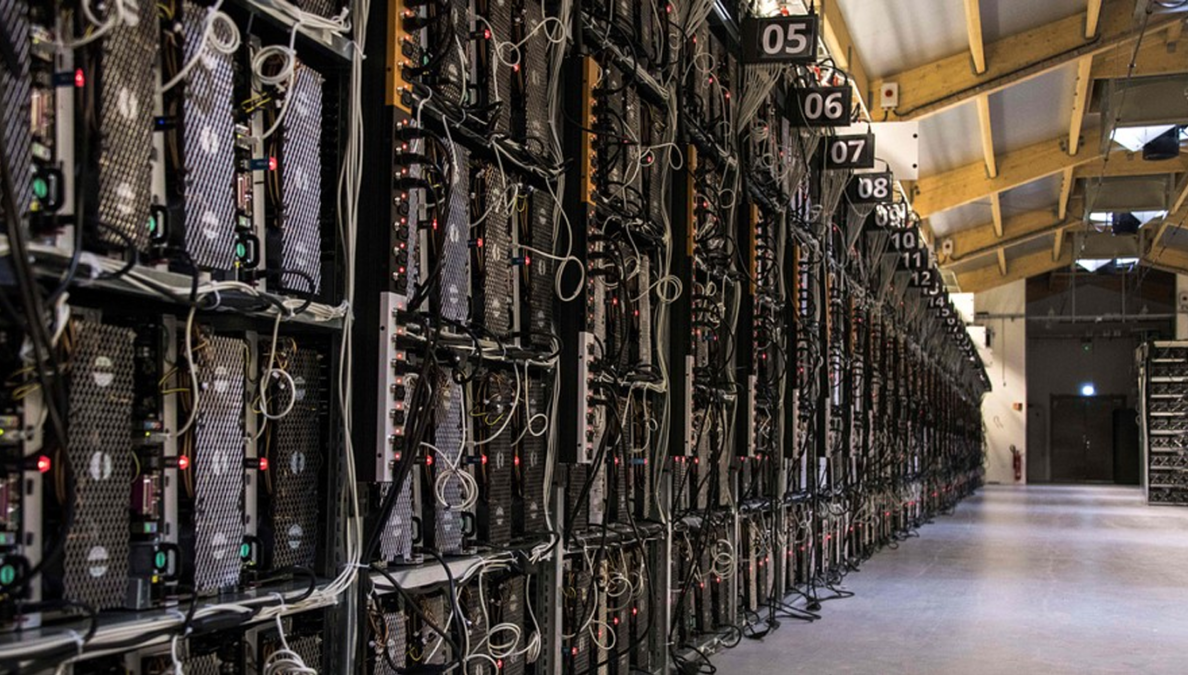 Bitcoin Miners Earn Record Hourly Revenue of $4M - CoinDesk