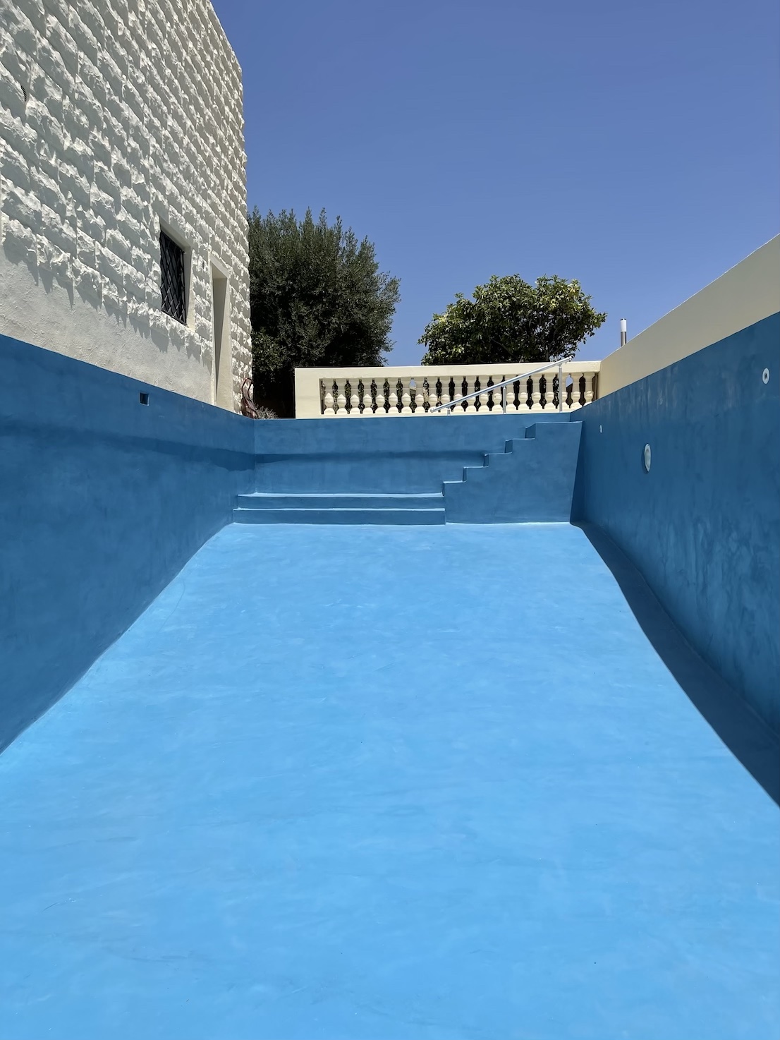 Kompo Microcement for swimming pools – Homecret