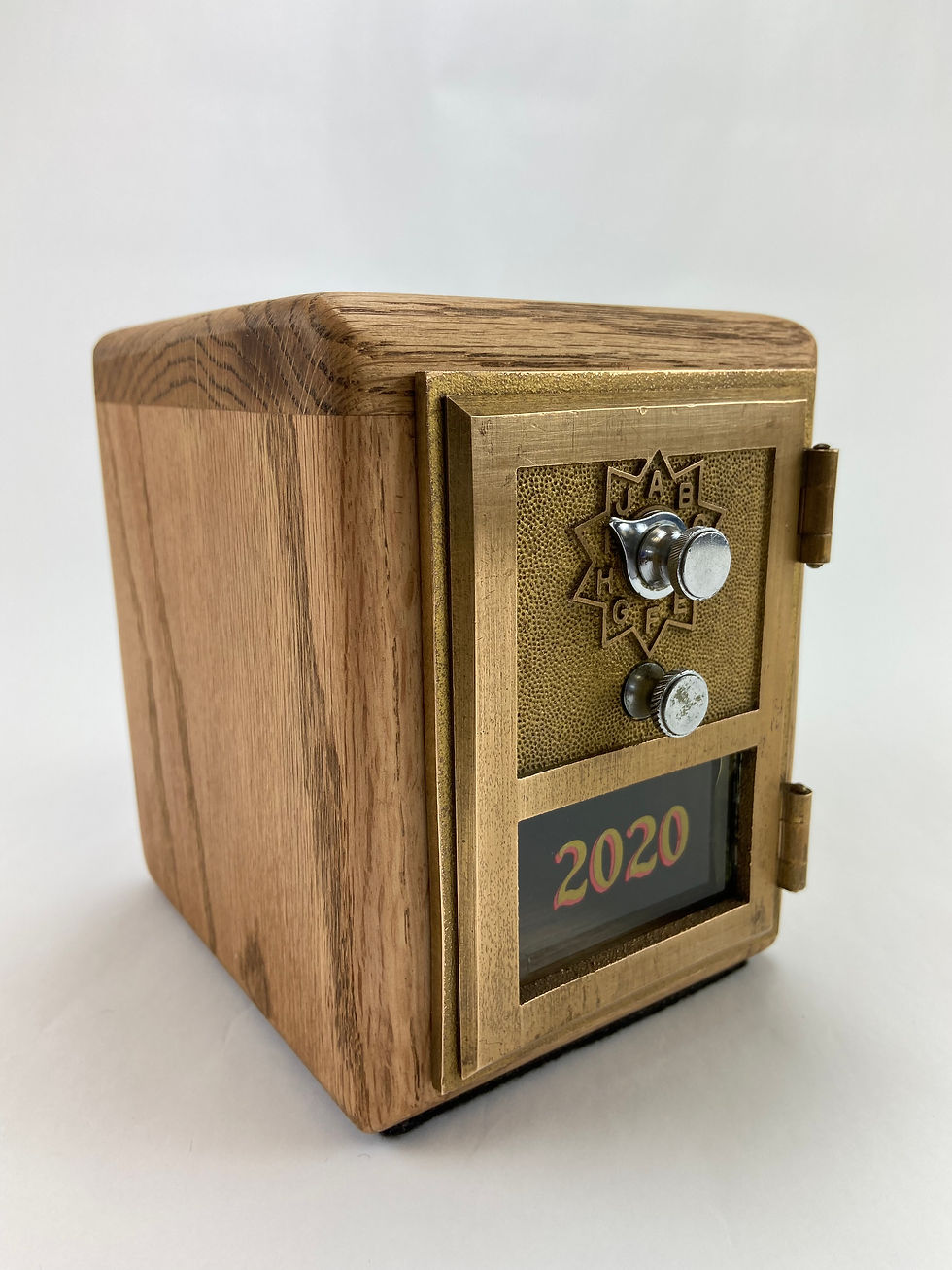 Post Office Box Piggy Bank/Safe. : 5 Steps (with Pictures) - Instructables