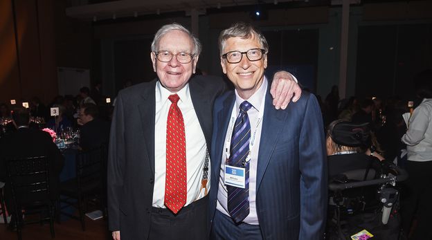 Warren Buffett, Bill Gates beat up on bitcoin buying as 