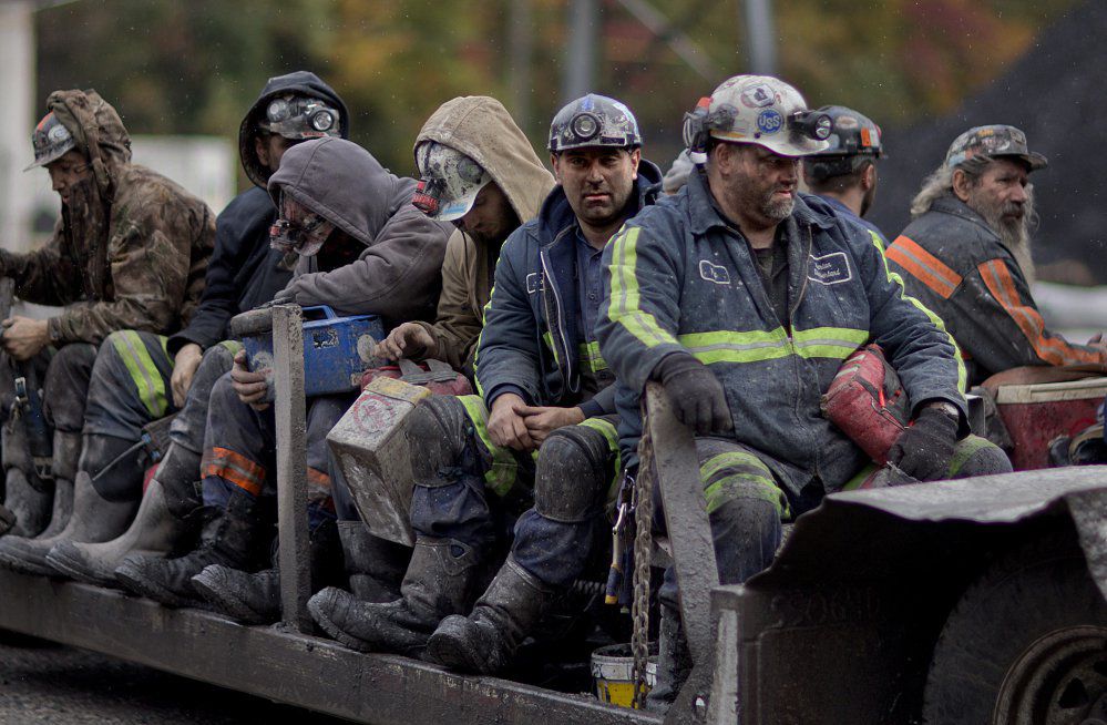 Coal-mining employment Kentucky | Statista