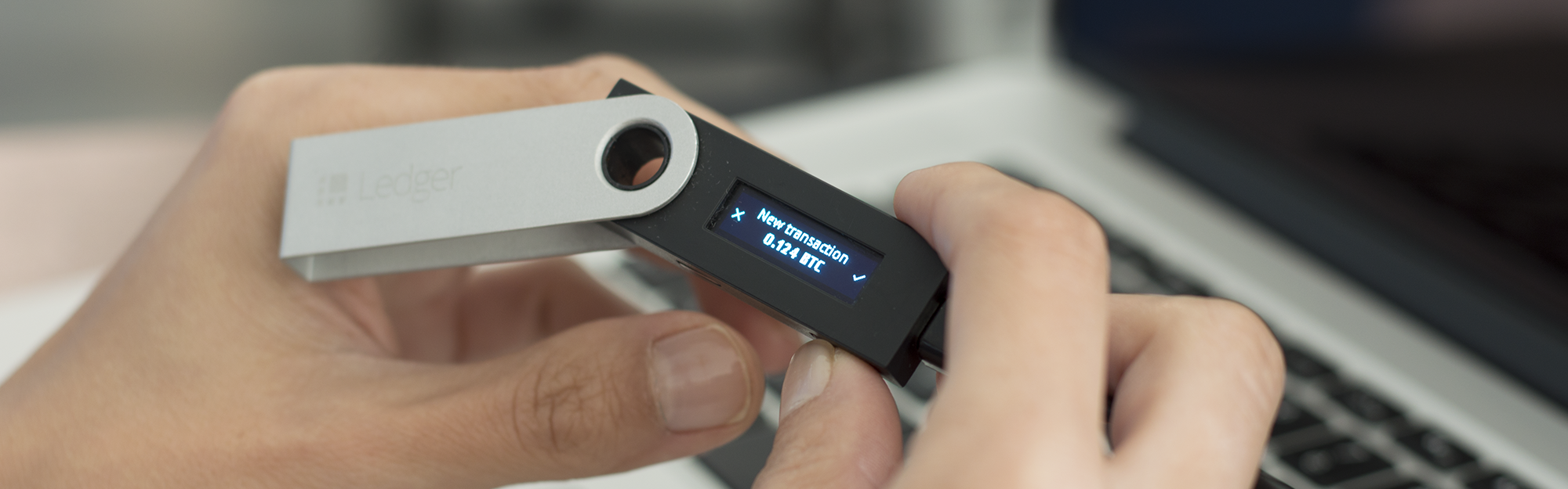 How to use Ledger Nano S Hardware Wallet - a Step-by-step Guide