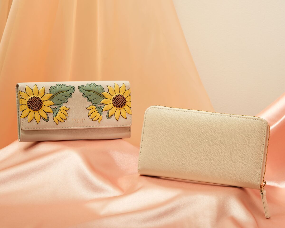 Wallets - Women - Accessories