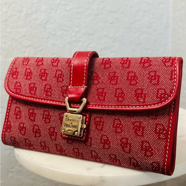 Dooney & Bourke Pebble Grain Small Flap Credit Card Wallet