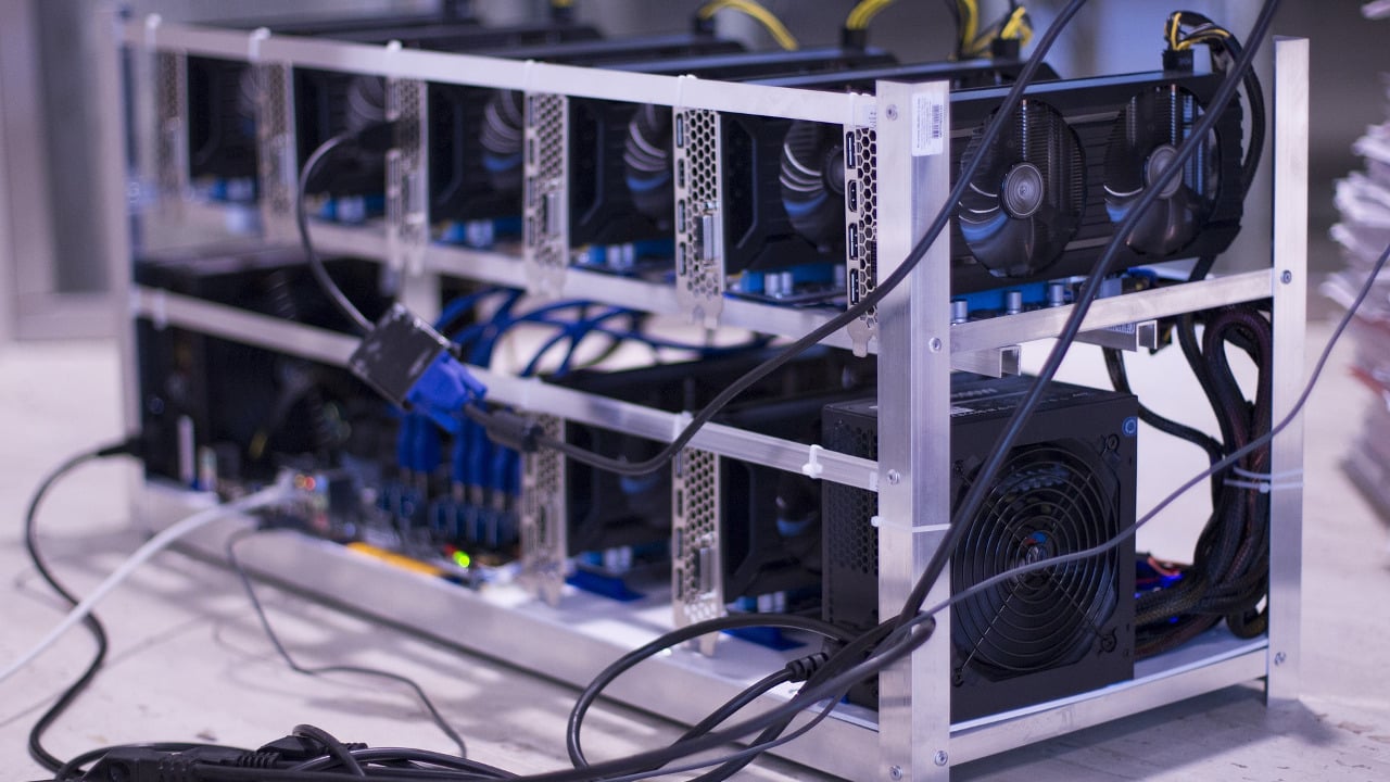 What You Need to Build a Bitcoin Mining Machine and How Much It Costs