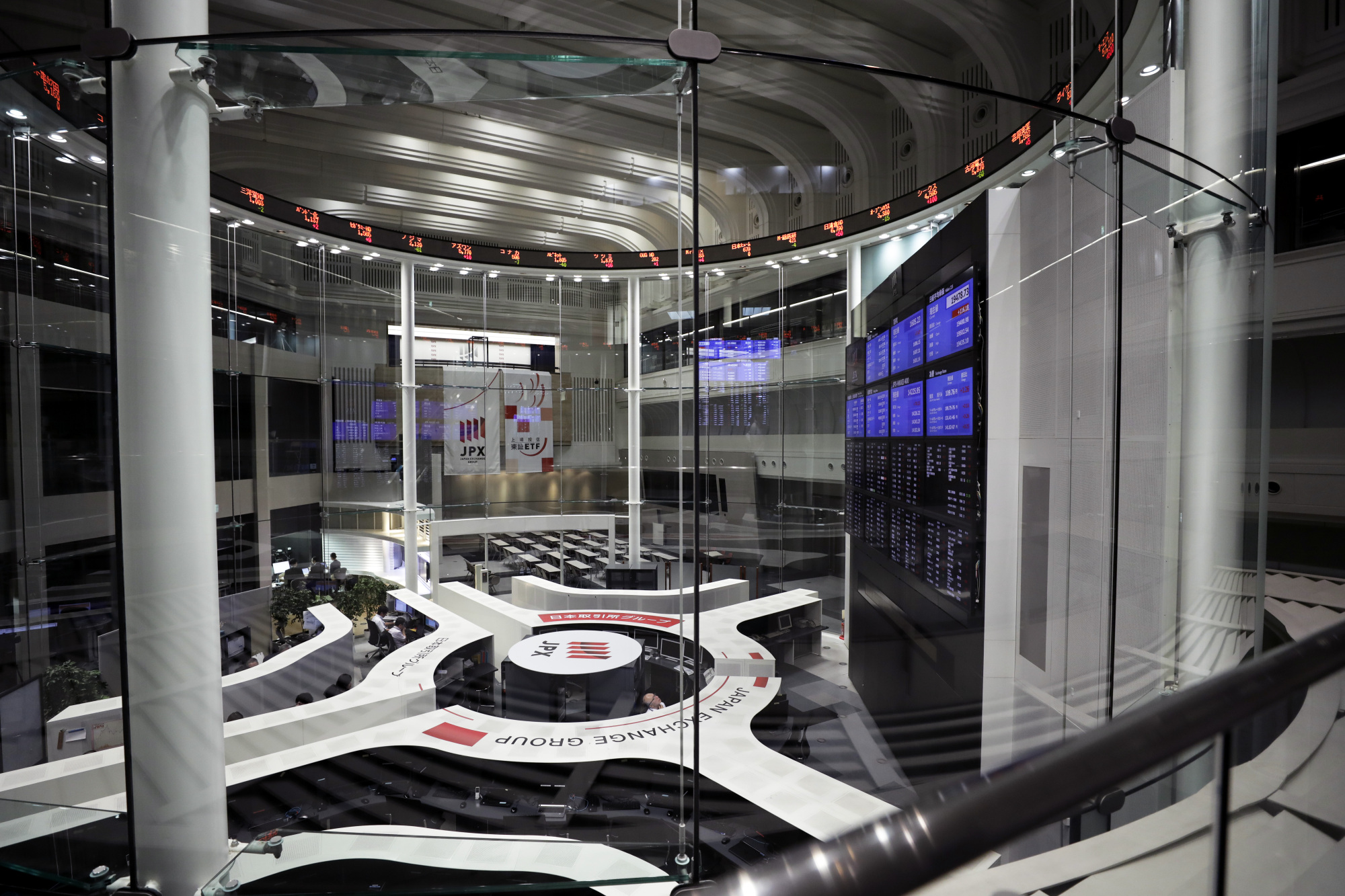 Tokyo Stock Exchange Trading floor | Stock Image - Science Source Images