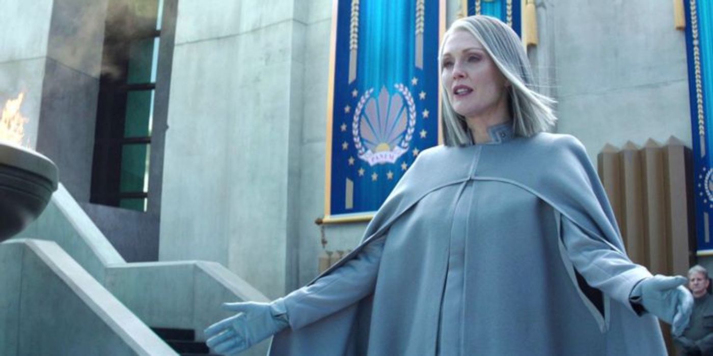 The Hunger Games: Mockingjay - Part 1 () - Julianne Moore as President Alma Coin - IMDb