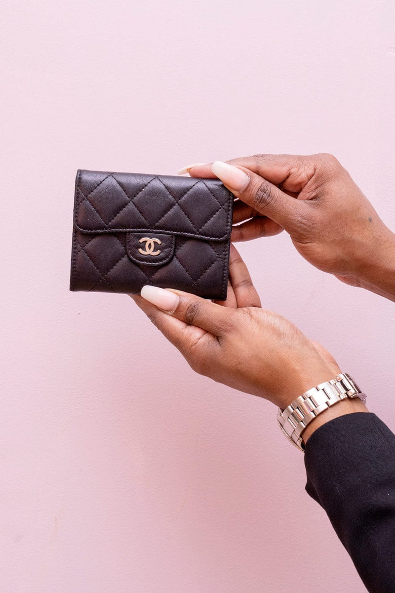 Chanel Coin Purse With Chain - Luxe Du Jour