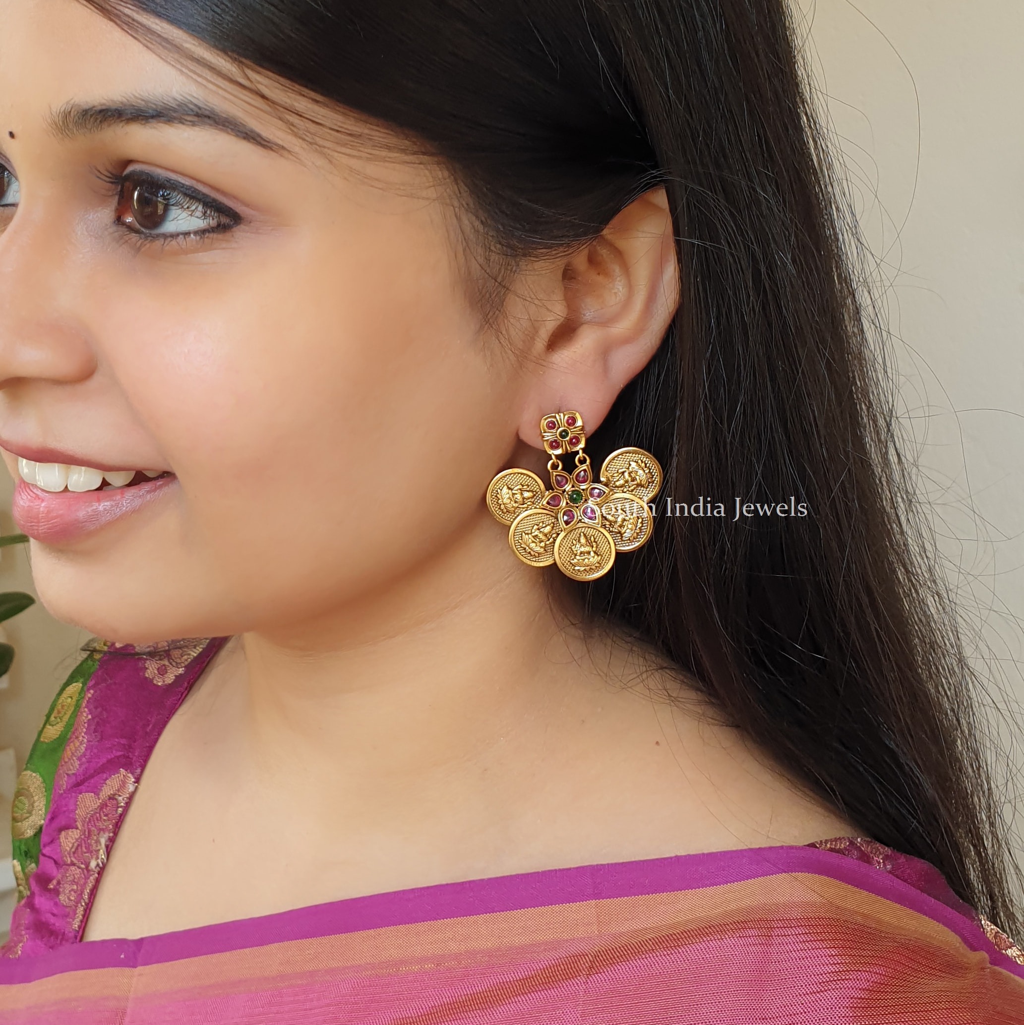 Arshis Home - Arshis - Buy Traditional and Fashion south India Jewels