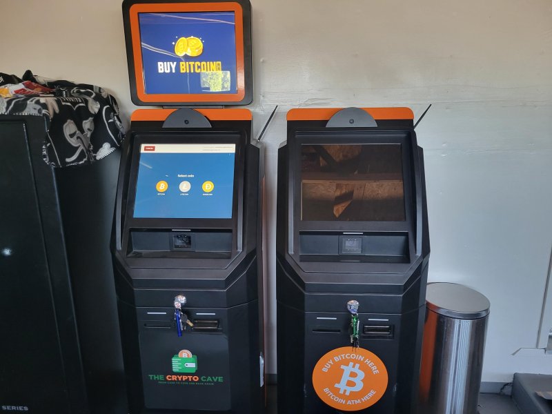 Bitcoin ATM - Buy and Sell Bitcoin with Cash | Localcoin