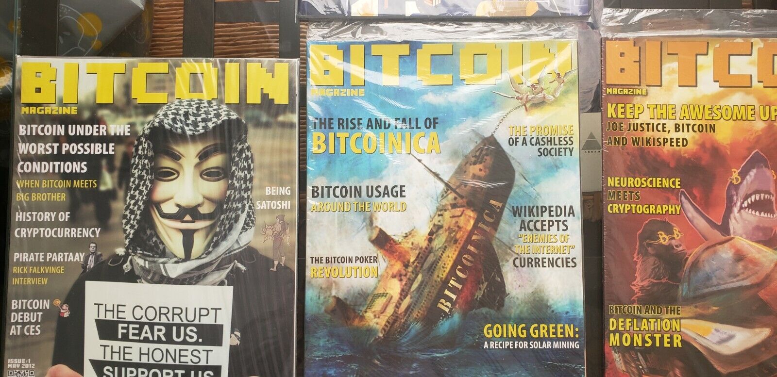 HARPER'S MAGAZINE ISSUE March Bitcoin on The Beach NEW $ - PicClick AU