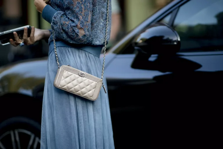 Chanel Wallet on Chain | Pre-Owned Chanel Bags for Women