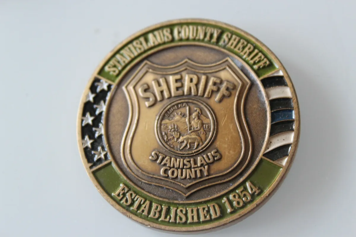 Stunning sheriff coin for Decor and Souvenirs - bitcoinhelp.fun