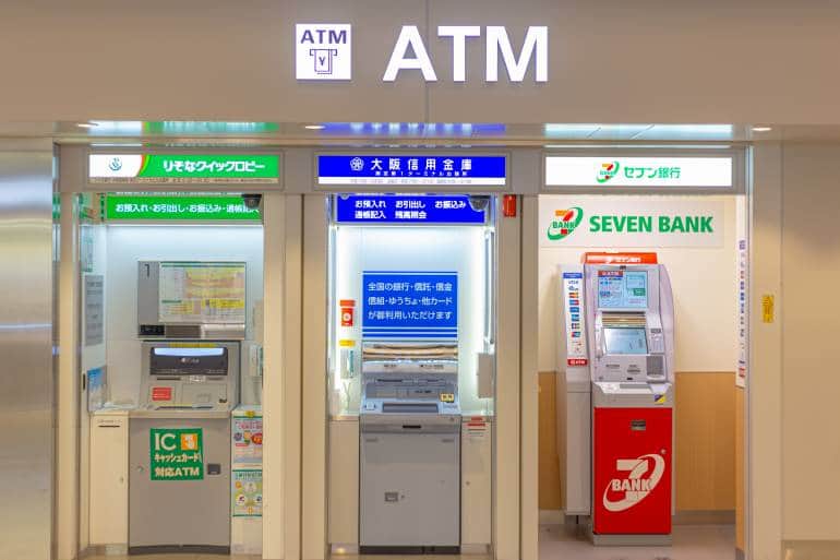 Using and Exchanging Money in Japan | The Official Tokyo Travel Guide, GO TOKYO