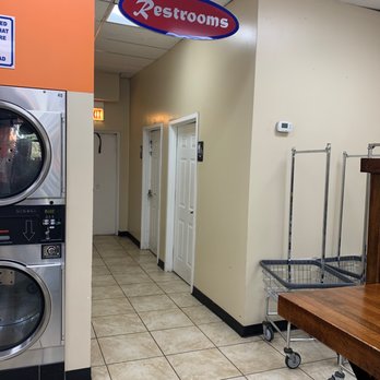 U Wash & U Dry Coin Laundry | Westchester